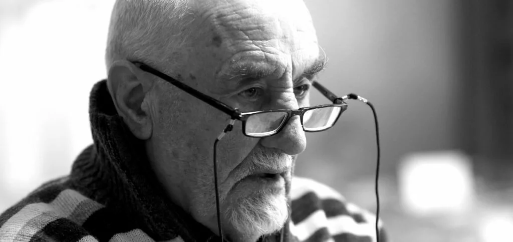 Demenza Senile: Approcci Diagnostici, Terapie e Supporto per Familiari